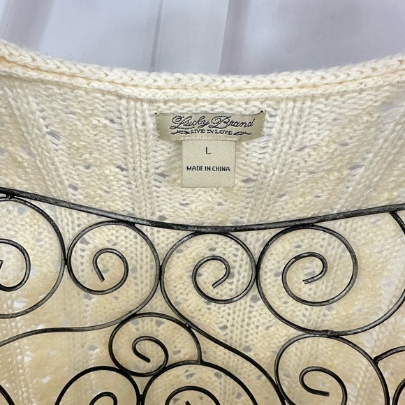 Lucky brand live in love cream cable knit sweater size L - Picture 2 of 6